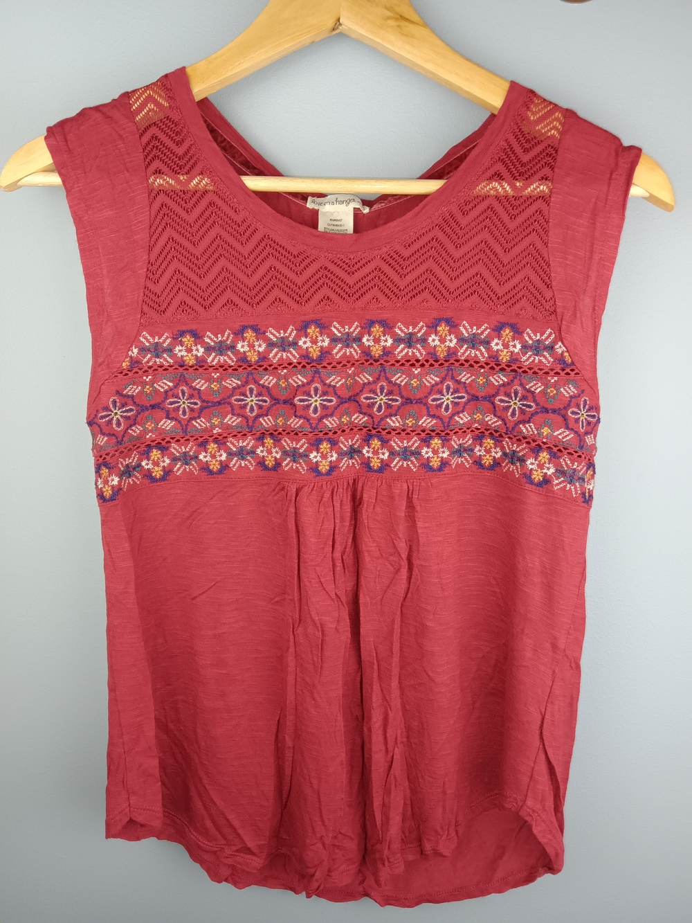 Anthropologie love on a hanger Rose Red Embroidered Crochet Yoke Tank